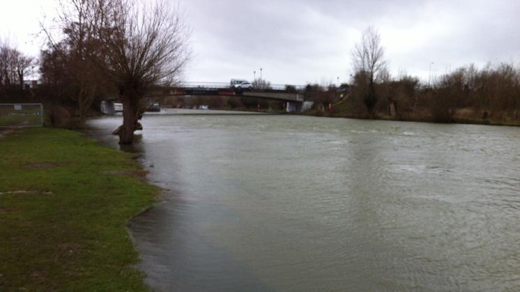 Flooded Thames in Winter 2014